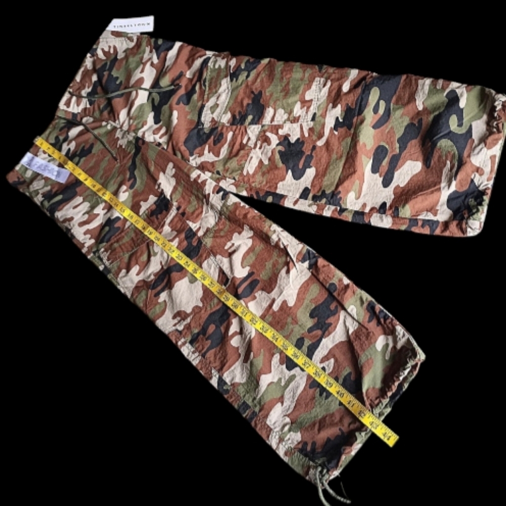 Tinseltown Camo Wide Leg Relaxed Fit Cargo Parachute Pants Size Large - Picture 14 of 16